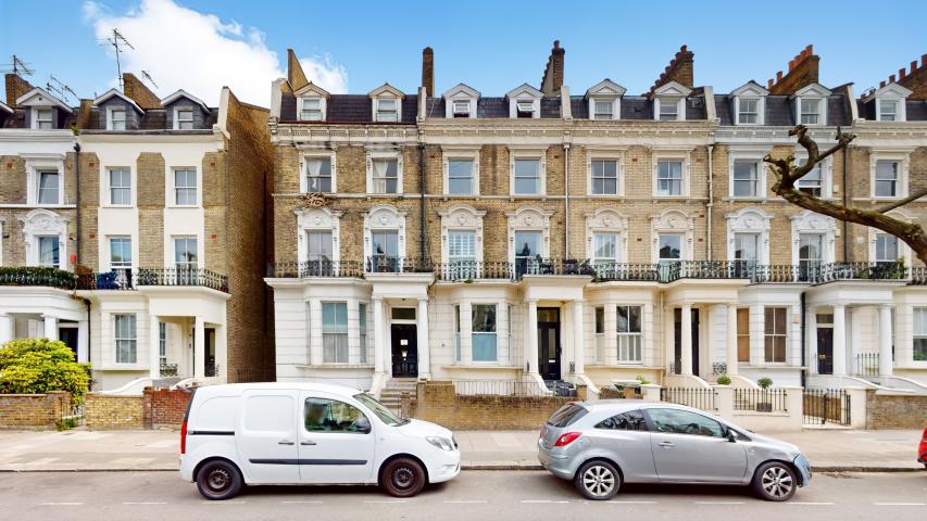 Recently Refurbished Apartment Sutherland Avenue, Maida Vale